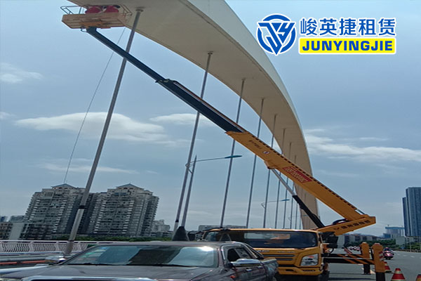 浦北柳州桥梁检测施工现场